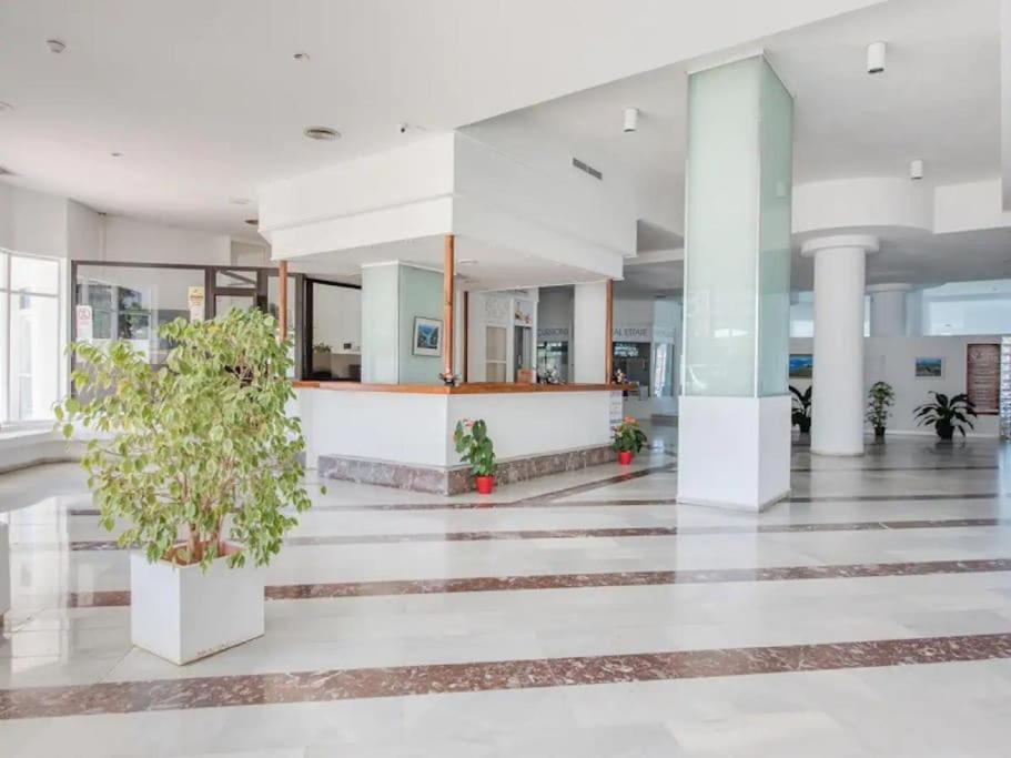 Vista Mozzafiato Daire Playa Paraiso  Dış mekan fotoğraf
